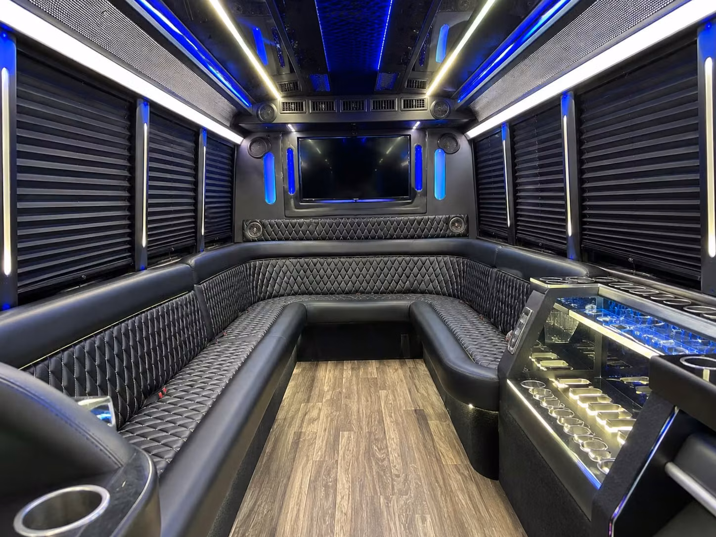 pittsburg concert bus rentals